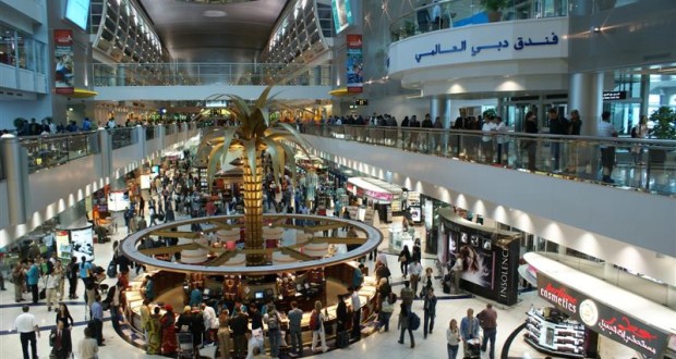 مطار دبي يقترب من لقب الأكثر ازدحامًا في العالم