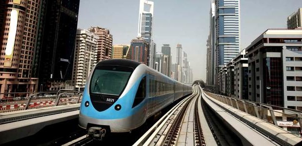 مترو دبي نقل نصف مليار راكب في 5 سنوات و 98 % نسبة الالتزام بجدول مواعيد الرحلات