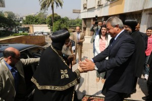 المهندس خالد عبد العزيز وزير الشباب والرياضة قداسة البابا تواضروس بابا الاسكندرية وبطريرك الكرازة المرقسية 1