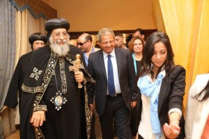 المهندس خالد عبد العزيز وزير الشباب والرياضة قداسة البابا تواضروس بابا الاسكندرية وبطريرك الكرازة المرقسية 3